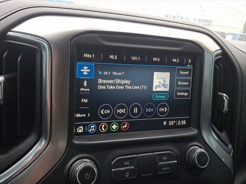 Used 2021 Chevrolet Silverado 1500 RST w/ Convenience Package II AWD/4WD image 18