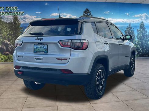 New 2026 Jeep Compass Trailhawk w/ Sun, Sound & Navigation Group image 5