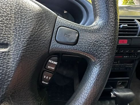 Used 1995 Acura Integra LS FWD image 26