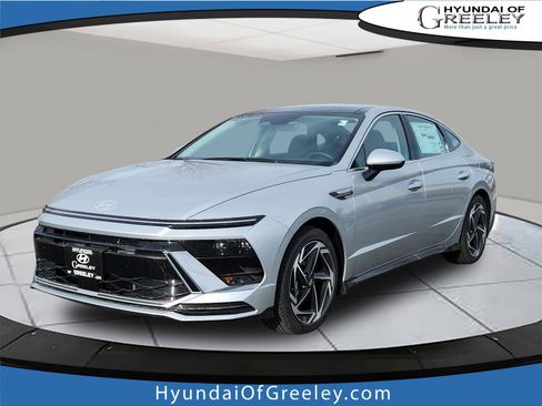 New 2025 Hyundai Sonata SEL image 1