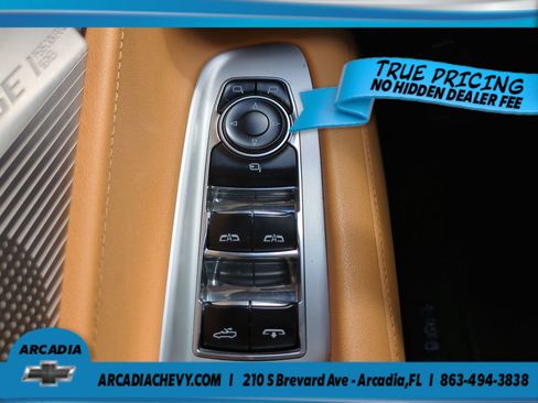 Used 2023 Chevrolet Corvette Stingray Preferred Conv w/ Z51 Performance Package RWD image 21
