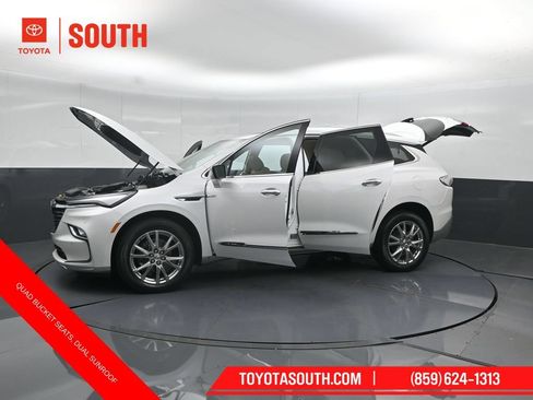 Used 2023 Buick Enclave Essence w/ Experience Buick Package AWD/4WD image 55