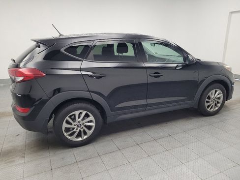 Used 2018 Hyundai Tucson SE AWD/4WD image 10