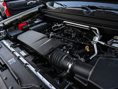 New 2026 Chevrolet Colorado ZR2 w/ Technology Package image 7