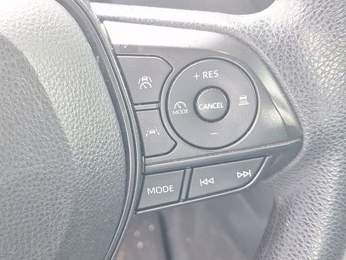 Used 2024 Toyota Corolla LE image 30