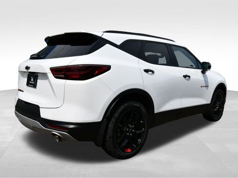 Used 2023 Chevrolet Blazer LT w/ Sound & Technology Package AWD/4WD image 9
