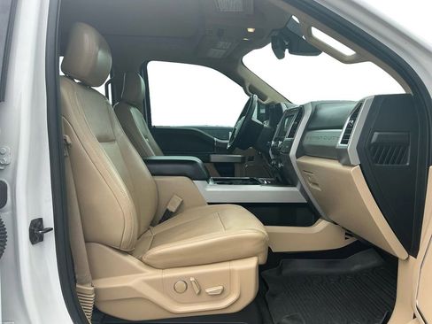 Used 2018 Ford F250 Lariat w/ Lariat Ultimate Package AWD/4WD image 22