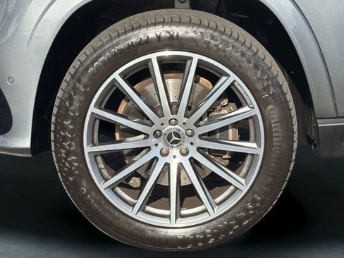 Certified 2024 Mercedes-Benz GLS 450 4MATIC image 37