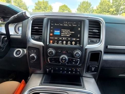 Used 2017 RAM 3500 Laramie Longhorn AWD/4WD image 14