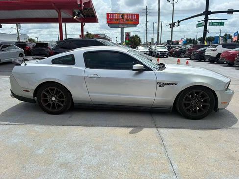 Used 2012 Ford Mustang Premium RWD image 2