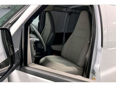 New 2025 Chevrolet Express 2500 image 10