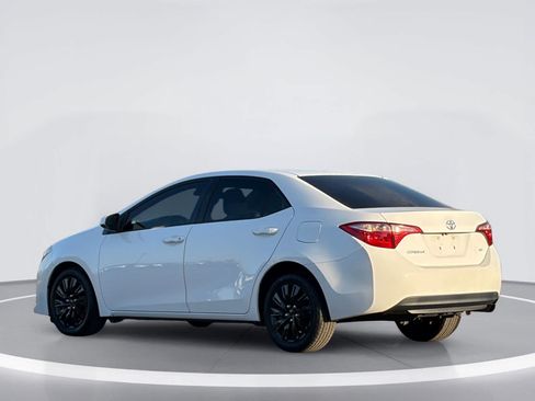 Used 2018 Toyota Corolla LE w/ Carpet Mat Package (TMS) FWD image 3