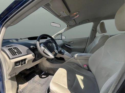 Used 2010 Toyota Prius Five FWD image 5