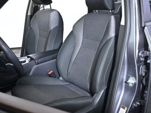 Certified 2022 Nissan Rogue SV image 24