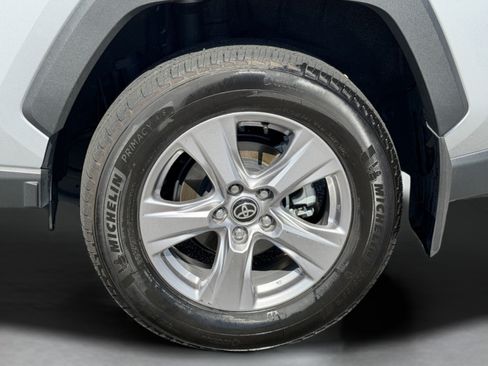Used 2025 Toyota RAV4 XLE w/ Convenience Package FWD image 30