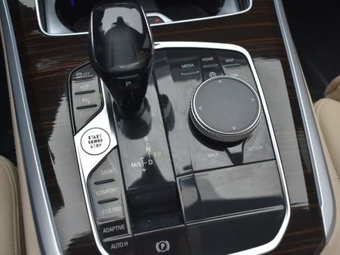 Used 2020 BMW X5 sDrive40i w/ Executive Package image 34