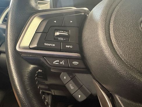 Used 2022 Subaru Forester Premium AWD/4WD image 25
