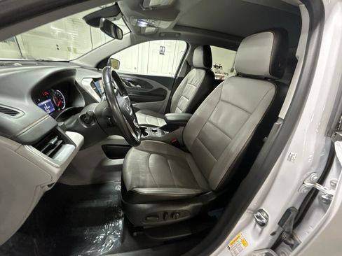 Used 2021 GMC Terrain SLT w/ Infotainment Package II AWD/4WD image 21