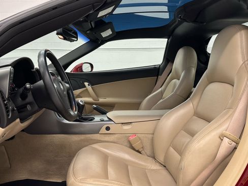 Used 2006 Chevrolet Corvette Coupe w/ Preferred Equipment Group image 11