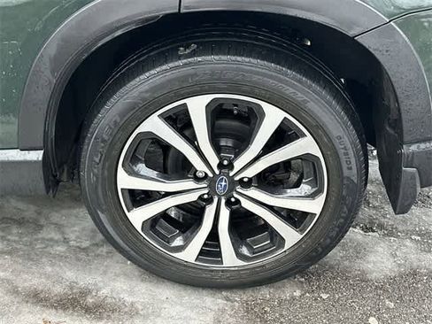 Certified 2022 Subaru Forester Limited image 5