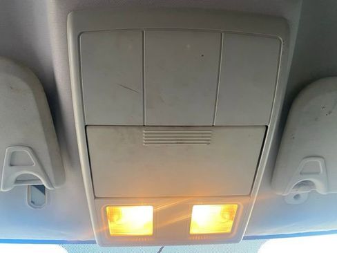 Used 2010 Dodge Journey SXT w/ Flexible Seating Group image 20