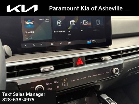 Used 2025 Kia Sorento SX Prestige image 12