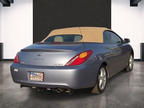 Used 2006 Toyota Solara SE FWD image 4