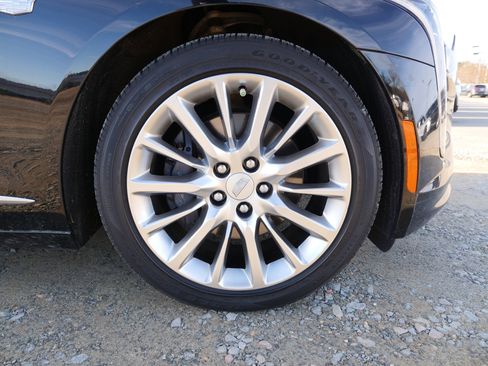 Used 2019 Cadillac CT6 Luxury w/ Driver Awareness Package image 10