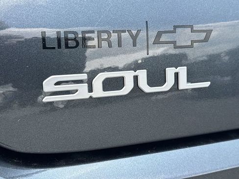 Used 2025 Kia Soul LX w/ LX Technology Package FWD image 28