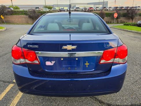 Used 2012 Chevrolet Cruze LT FWD image 5