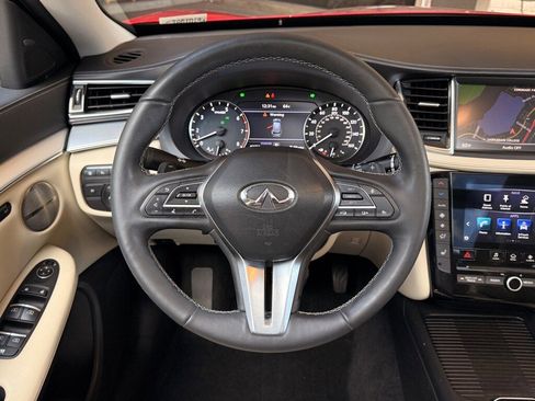 Used 2019 INFINITI QX50 Essential w/ Premium Heat Package image 22