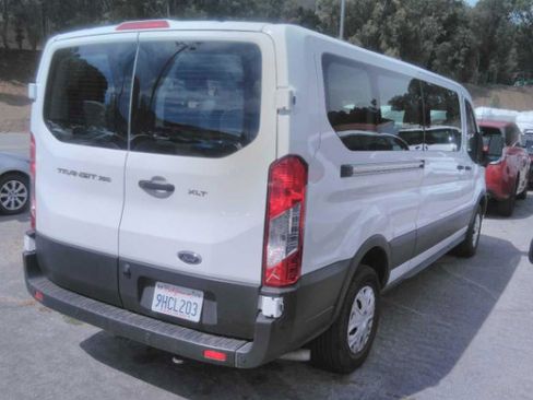 Used 2023 Ford Transit 350 XLT RWD image 2
