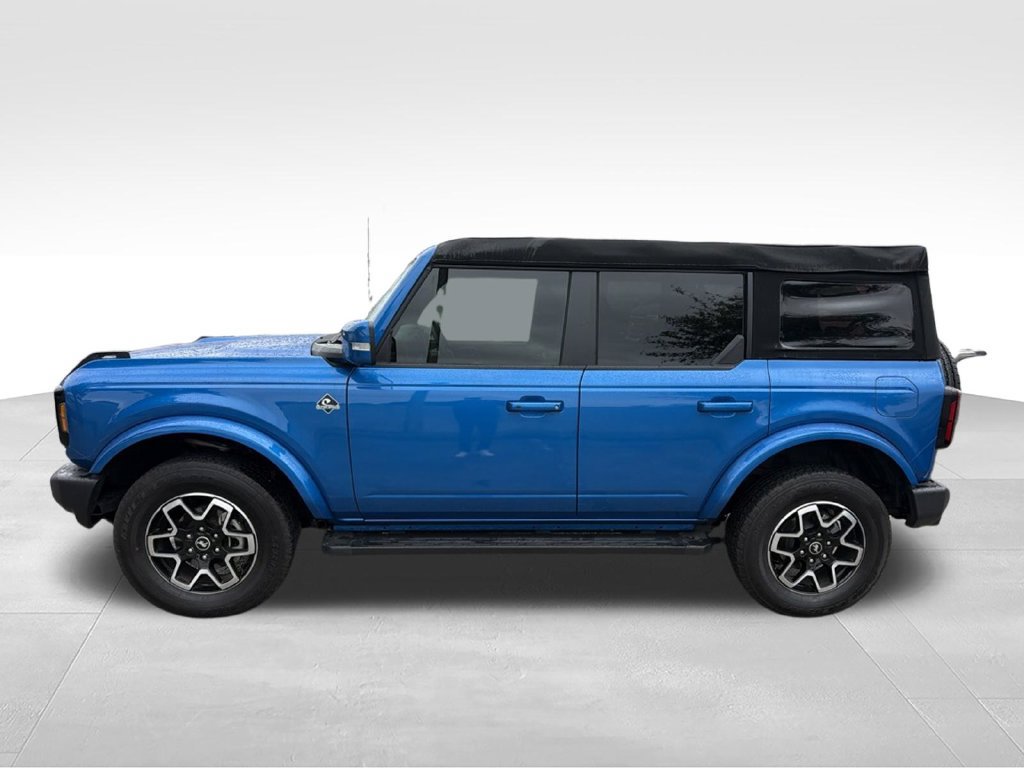 Used 2024 Ford Bronco Outer Banks AWD/4WD image 4