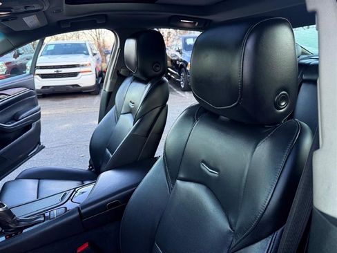 Used 2019 Cadillac CTS Luxury image 33