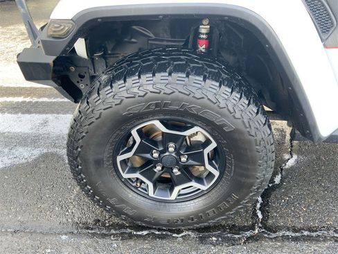 Used 2020 Jeep Gladiator Rubicon w/ Dual Top Group image 33