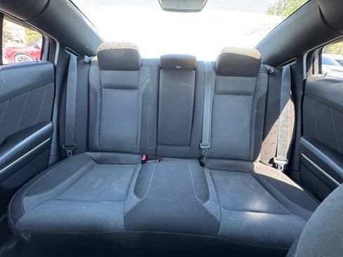 Used 2015 Dodge Charger SXT RWD image 21