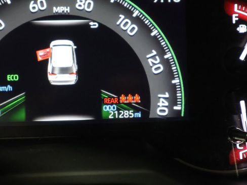 Used 2023 Toyota RAV4 LE image 40