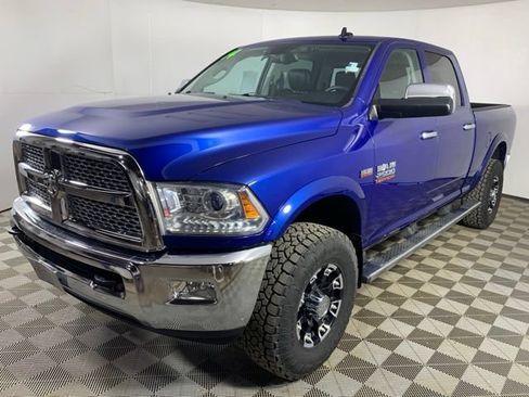Used 2014 RAM 2500 Laramie AWD/4WD image 8