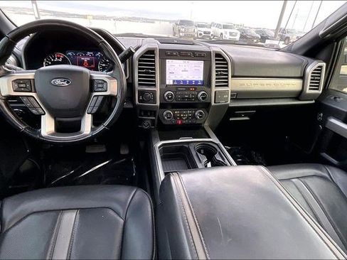 Used 2020 Ford F250 Platinum w/ FX4 Off-Road Package image 19