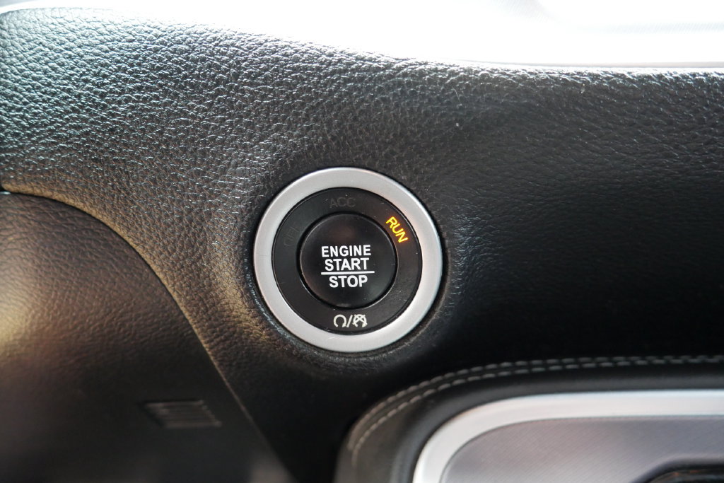 Used 2019 Dodge Challenger SXT w/ Plus Package RWD image 12