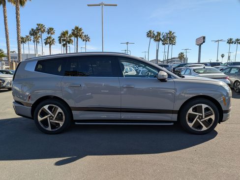 New 2026 Hyundai Ioniq 9 Calligraphy image 5