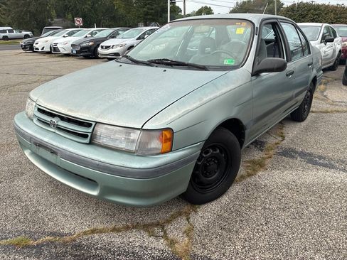 Used 1994 Toyota Tercel DX FWD image 3