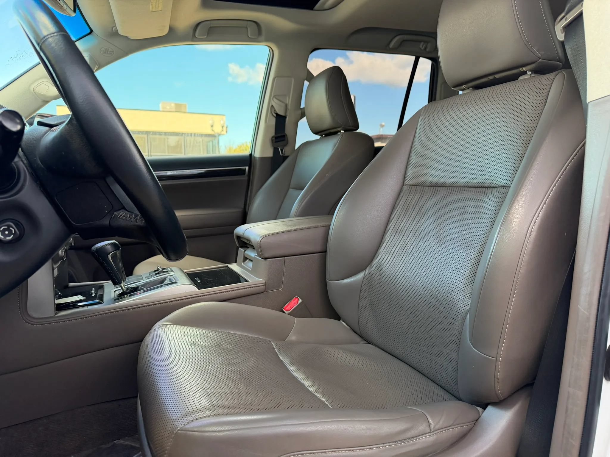 Used 2016 Lexus GX 460 w/ Navigation Package AWD/4WD image 6