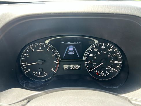 Used 2015 Nissan Pathfinder S AWD/4WD image 21