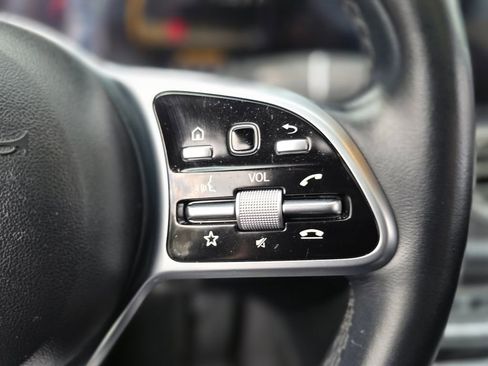 Used 2020 Mercedes-Benz E 350 Sedan image 25