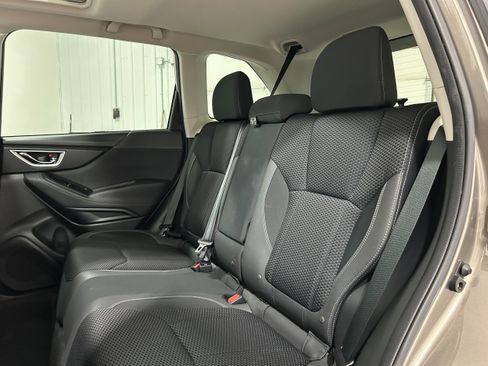 Used 2020 Subaru Forester Premium w/ Popular Package #1 AWD/4WD image 30