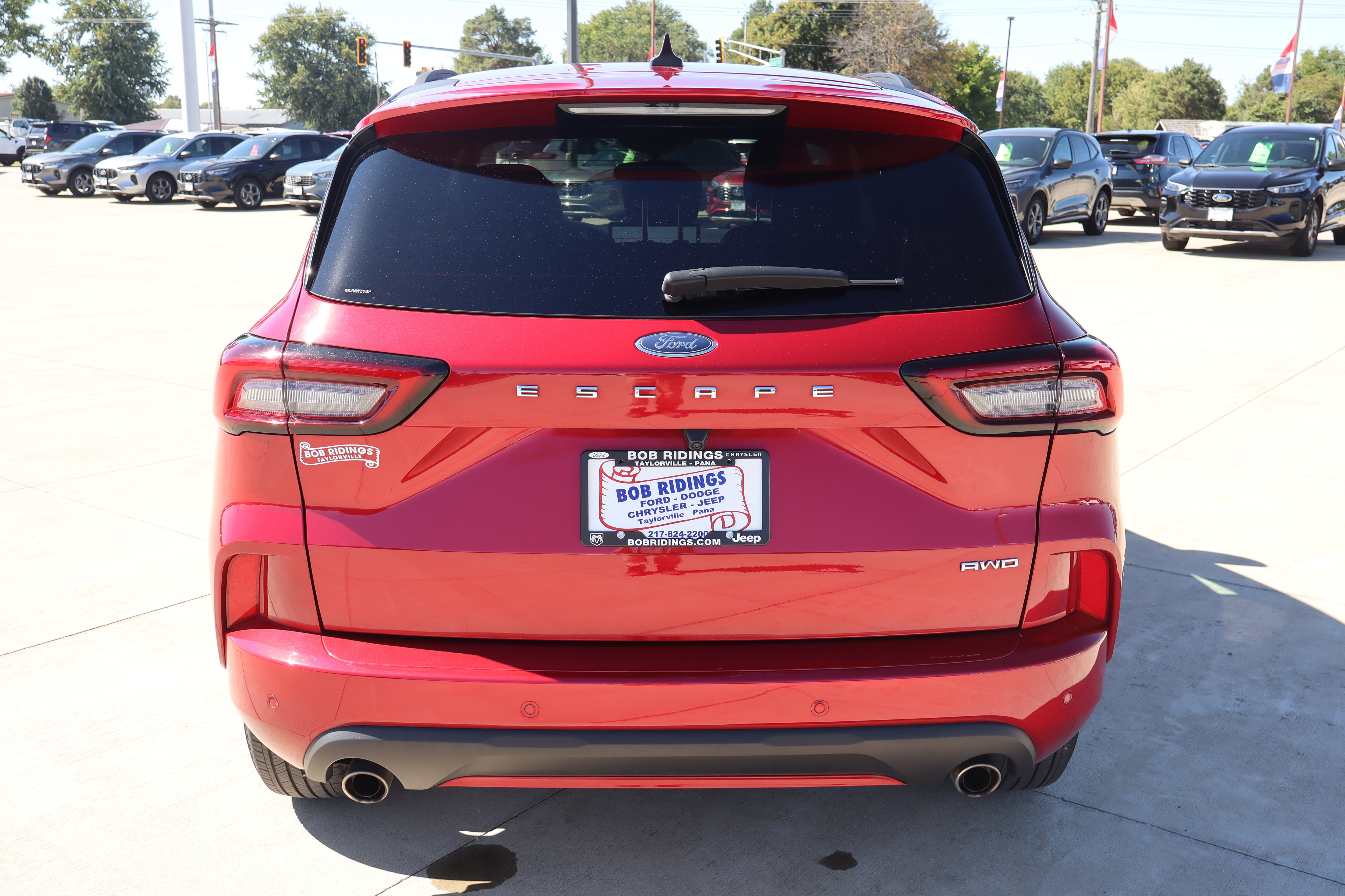 Used 2024 Ford Escape ST-Line w/ Tech Pack #1 AWD/4WD image 6
