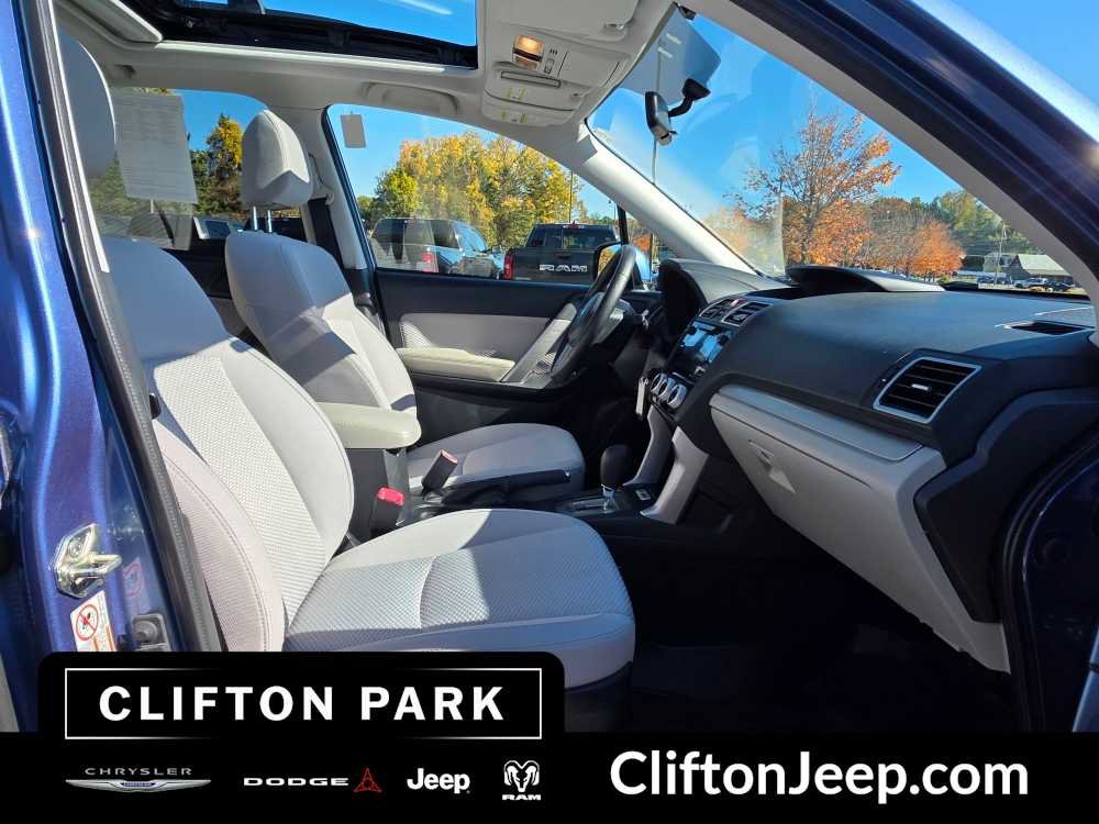 Used 2018 Subaru Forester 2.5i Premium w/ All-Weather Package AWD/4WD image 15