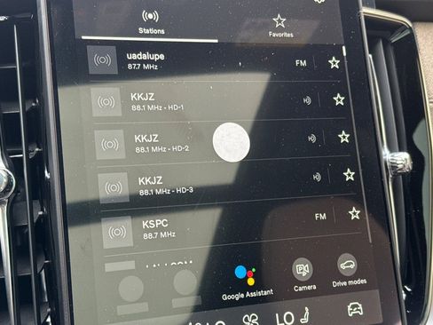 New 2026 Volvo XC90 T8 Plus w/ Protection Package Premier image 22