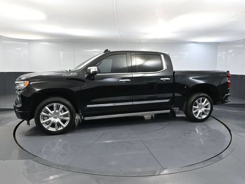 Used 2023 Chevrolet Silverado 1500 High Country w/ High Country Premium Package AWD/4WD image 12